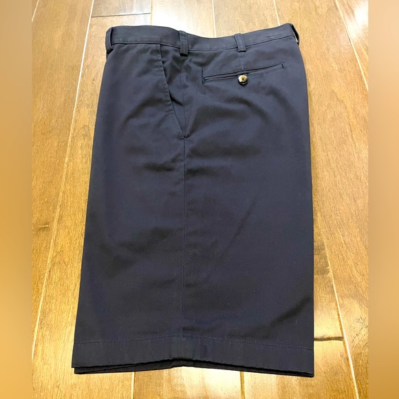 Jos A. Bank Traveler Collection Tailored Fit Performance Shorts ⛳️ Sz 33 - Picture 2 of 7